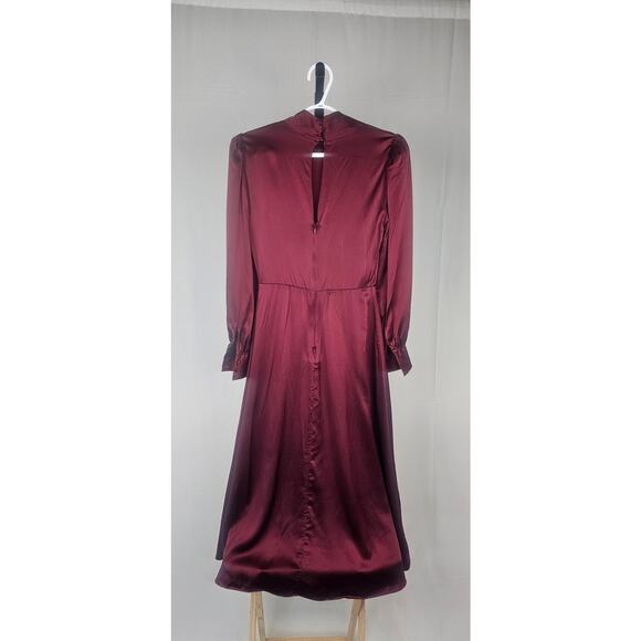 Reformation Stevie Burgundy Satin Dress Women’s Size 6 Vintage-Inspired - Picture 4 of 7